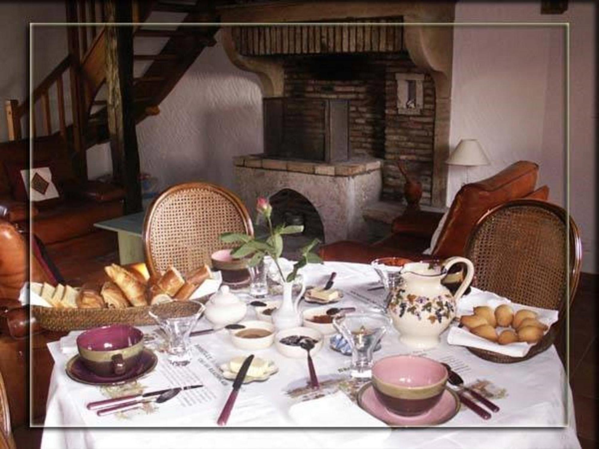 Bed and Breakfast La Croix De Saburin Quincie-en-Beaujolais Экстерьер фото